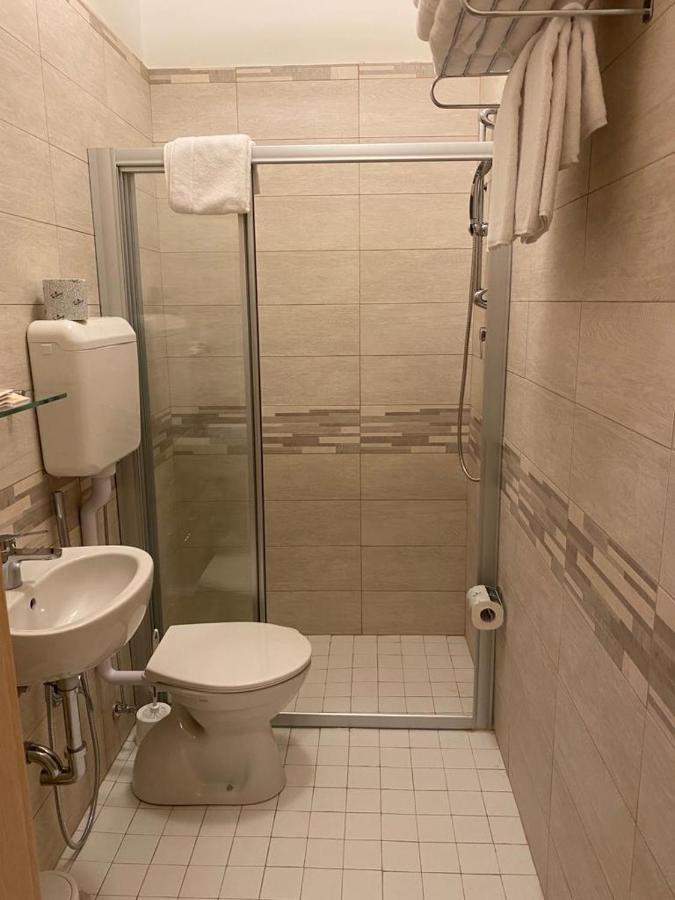 Aron Hotel Rimini Eksteriør billede